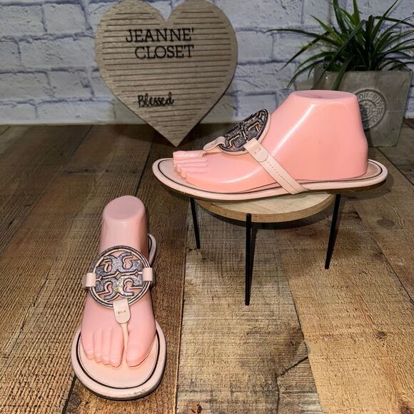 Tory Burch Miller pave Sandals shell pink
Size 10 - Picture 3 of 12